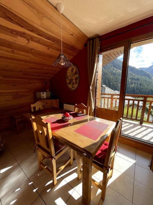 T3 Champagny-En-Vanoise Avec Terrasse Plein Sud 拉普拉涅 外观 照片